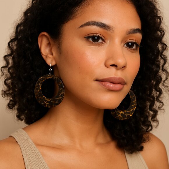 Vintage Black & Gold Abstract Hoop Earrings Bold Retro Statement Dangles - Picture 1 of 3